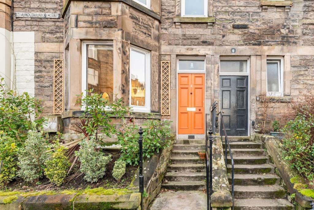 Holyrood Park: Lush & Arty 2 Double Bed Flat Apartment เอดินบะระ ภายนอก รูปภาพ